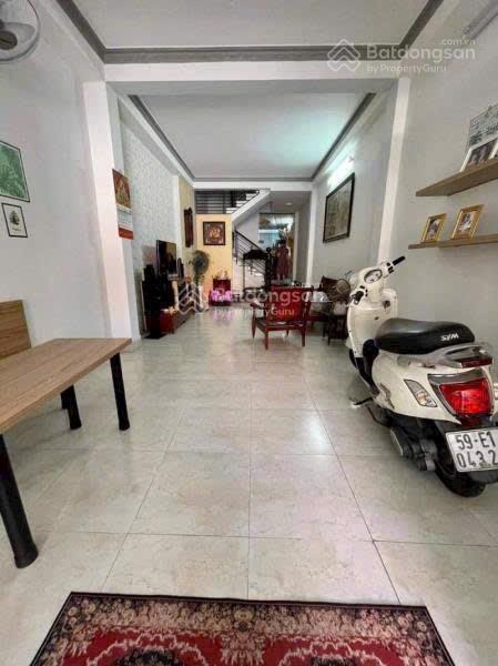 Mặt tiền kinh doanh ngay phan đăng lưu , uỷ ban bình thạnh  chợ bà chiểu . 72m2 4 tầng  15,9 tỷ