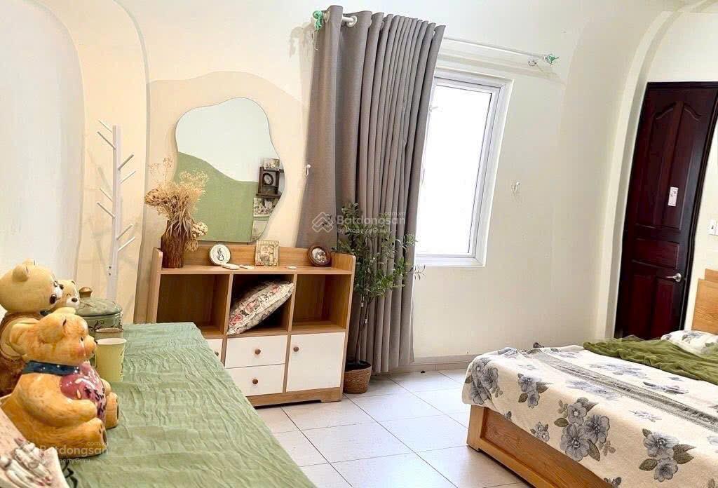 Nhà hẻm xe hơi ngủ nhà  bùi đình tuý , bình thạnh  68m2 (4x 17)  4 tầng  12 tỷ xíu
