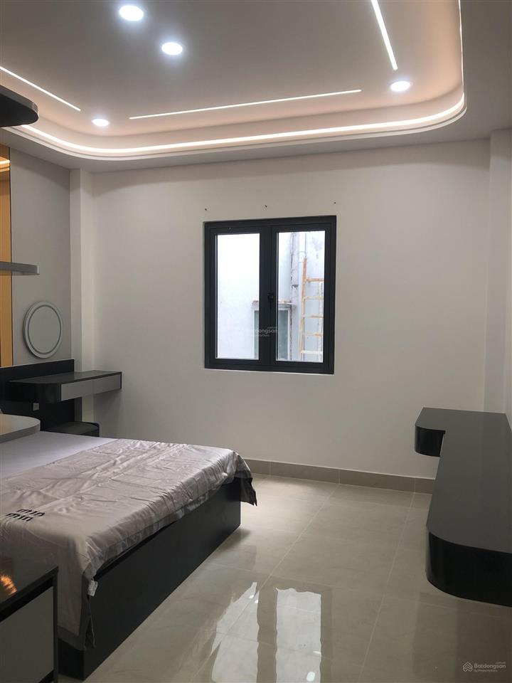 Nhà đẹp hẻm xe hơi ngay gần chợ bà chiểu  bình thạnh  60m2 ( 4x 15)  4 tầng  4pn ,5wc .