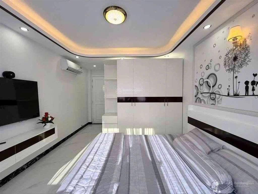 Chính chủ bán mặt tiền kinh doanh gần thích quảng đức phú nhuận 52m2  5 tầng  giá 8,98 tỷ tl