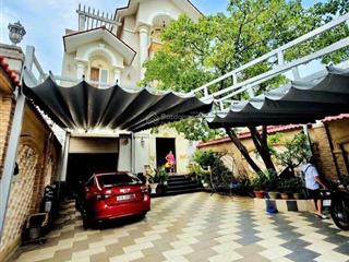 Ngộp bán gấp  giảm 5 tỷ còn 29 tỷ. biệt thự lê quang định bình thạnh
