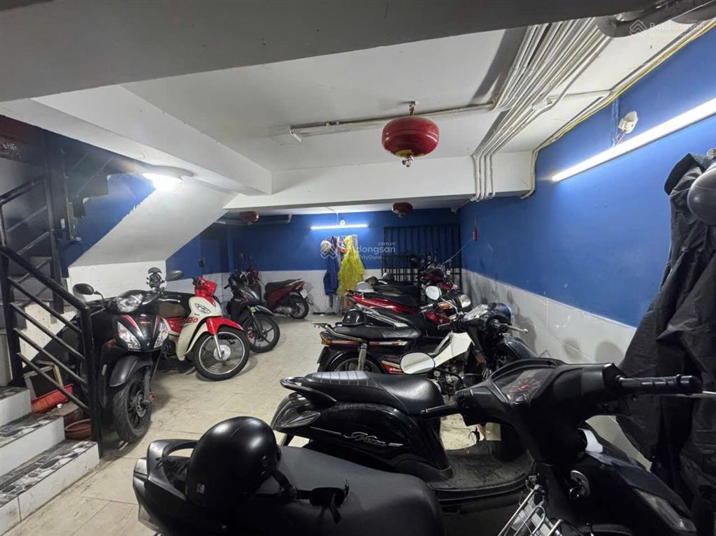 Gấp bán giảm 1 tỷ còn 9,6 tỷ tl. chdv 60m²  6 tầng 12 phòng trung tâm bình thạnh