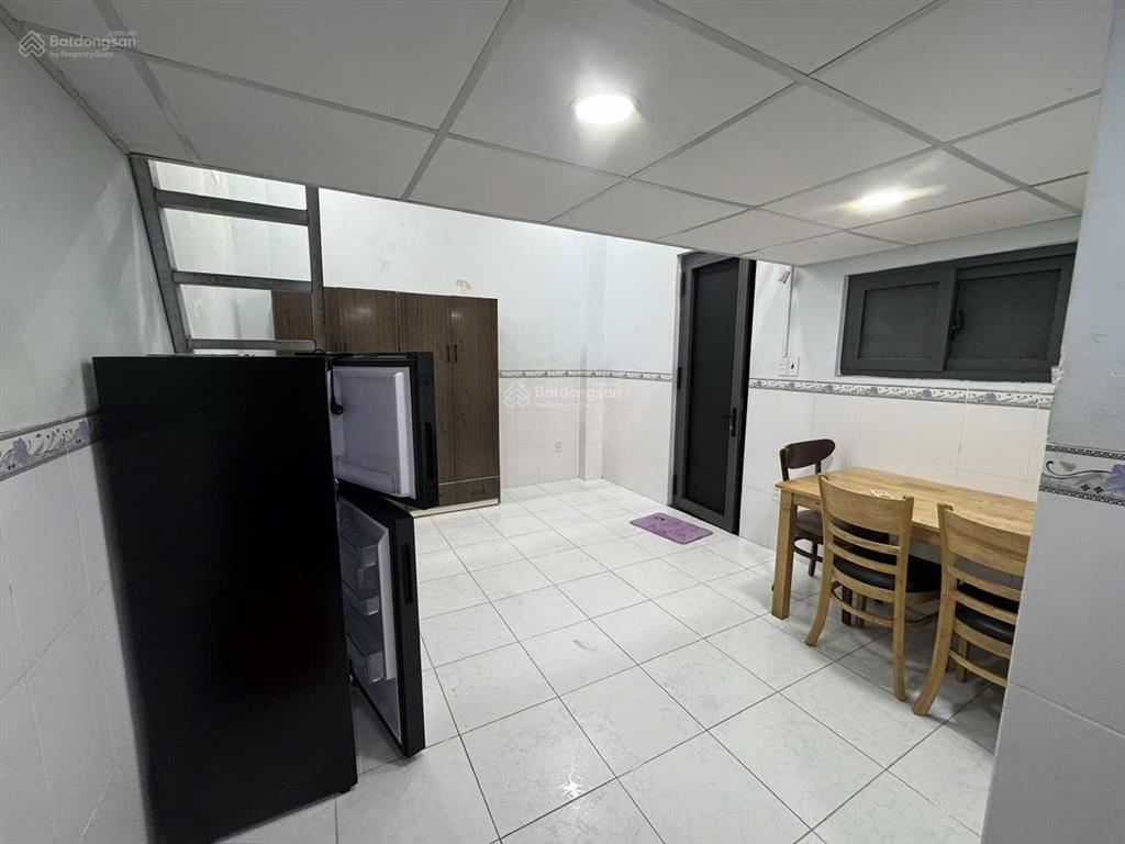 Gấp bán giảm 1 tỷ còn 9,6 tỷ tl. chdv 60m²  6 tầng 12 phòng trung tâm bình thạnh