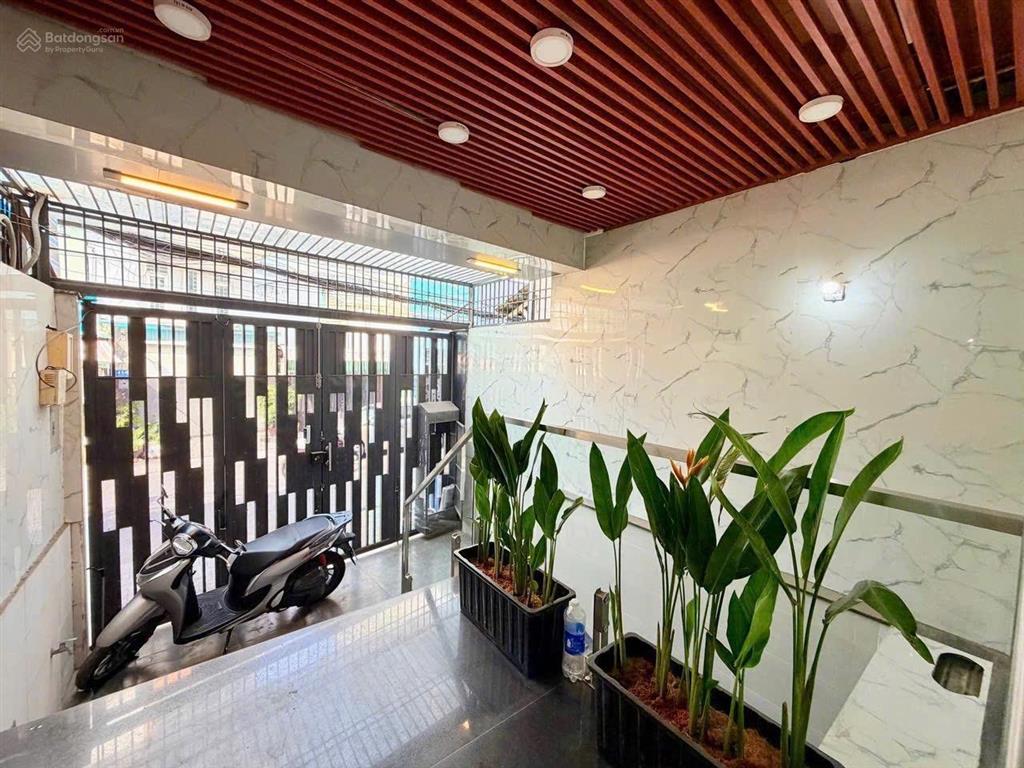 Siêu phẩm  mặt tiền kinh doanh bình thạnh 7 tầng thang máy. giá 13,2 tỷ