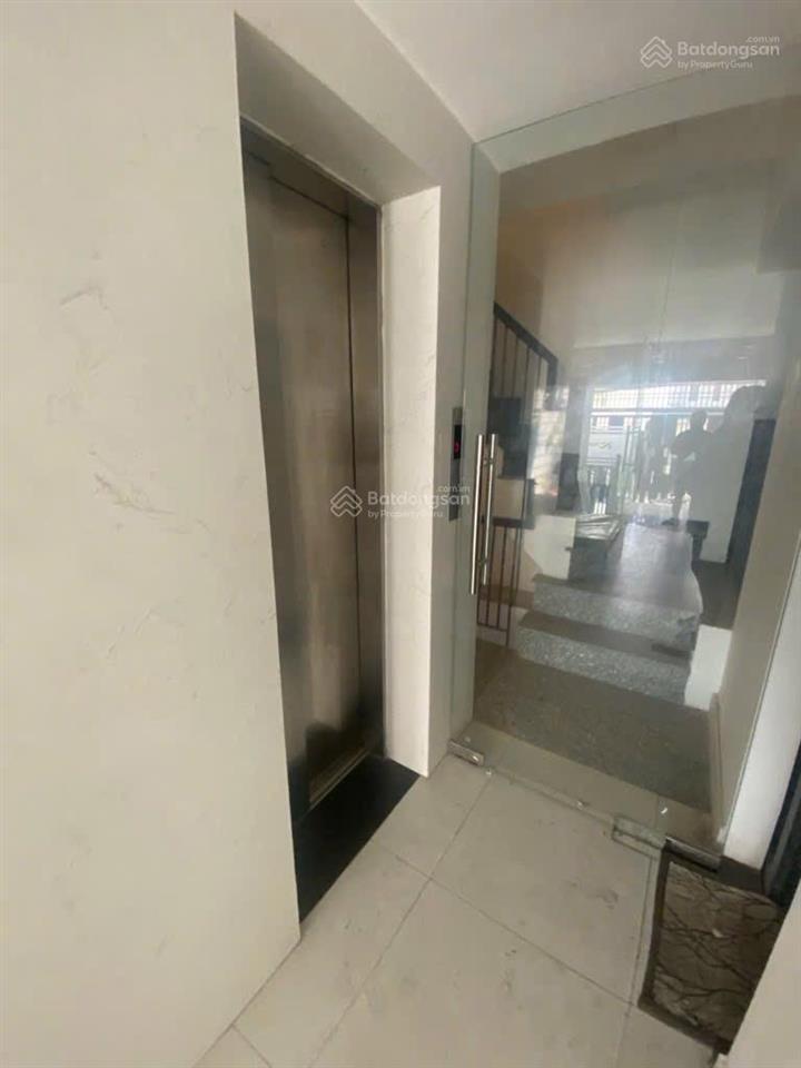 Mặt tiền nguyễn xí, bt  7 tầng có hầm  vị trí kinh doanh, cho thuê  12,9 tỷ tl