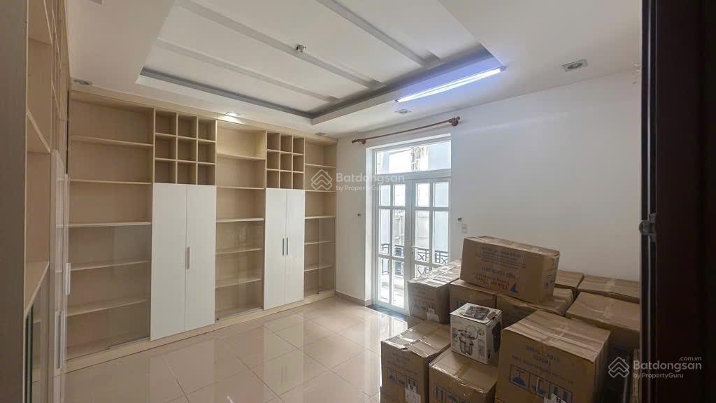 Ngộp bank gấp bán biệt thự trung tâm quận bình thạnh, 217m2  3 tầng  22 tỷ