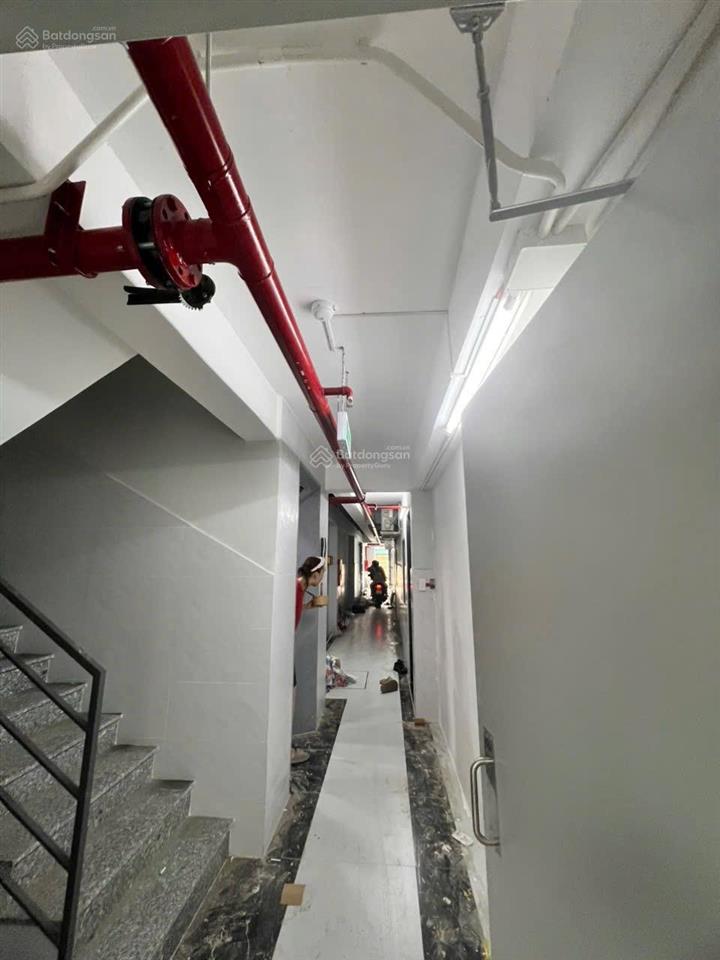 Siêu phẩm chdv 32 phòng  dòng tiền 135tr / tháng. gò vấp, 181m2  5 tầng 32phòng, giá 17,5 tỷ