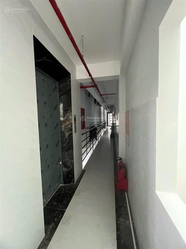 Siêu phẩm chdv 32 phòng  dòng tiền 135tr / tháng. gò vấp, 181m2  5 tầng 32phòng, giá 17,5 tỷ