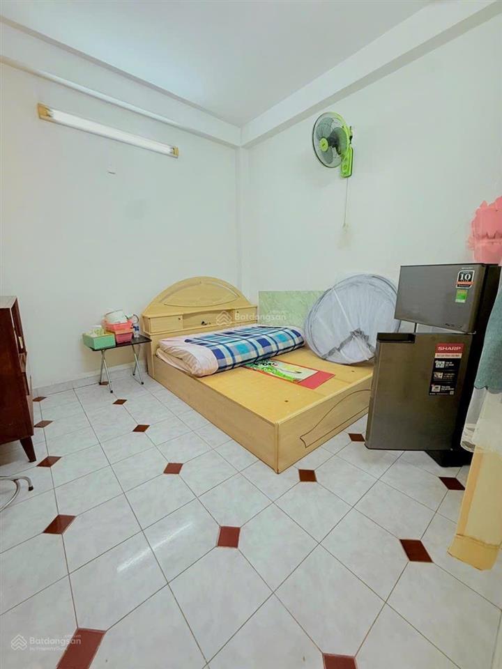 Bán nhà phan xích long, phú nhuận 145 m2 (7x 20.5)  3 tầng  hẻm xe hơi ngủ nhà.
