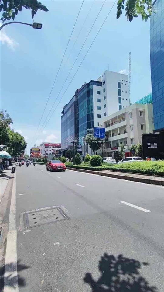 Bán nhà phan xích long, phú nhuận 145 m2 (7x 20.5)  3 tầng  hẻm xe hơi ngủ nhà.