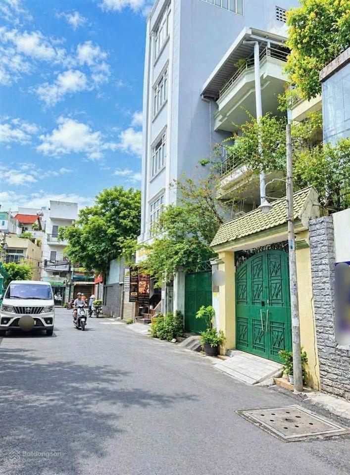 Biệt thự mini ngay gần chợ bà chiểu, bình thạnh 110m2 (6 x 18,5)  3 tầng ô tô ngủ nhà  18,9 tỷ