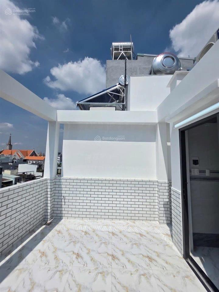 Chính chủ bán chdv dòng tiền .64m2  4 tầng  hẻm xe hơi. cho thuê 50tr/th. giá 9,5 tỷ tl
