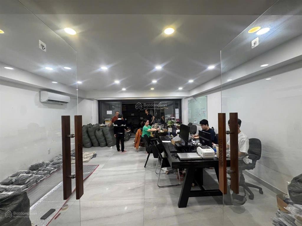 Nhà lê quang định, bình thạnh 121m2 (5x25)  7 tầng. hẻm xe hơi  18,9 tỷ