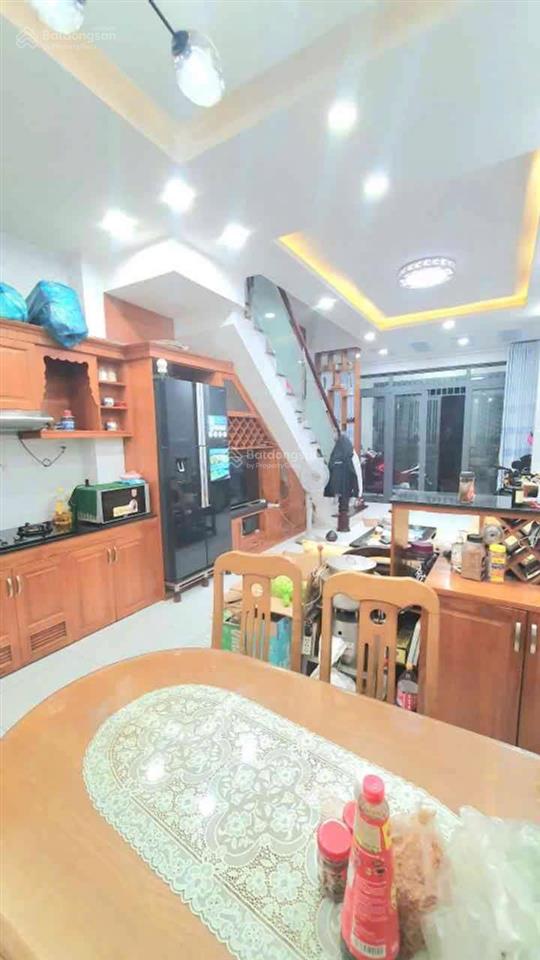 Chính chủ gửi bán nhà phạm văn đồng, bình thạnh 52m2 (5x13)4 tầnghẻm xe hơi đỗ cửa  8,4 tỷ tl