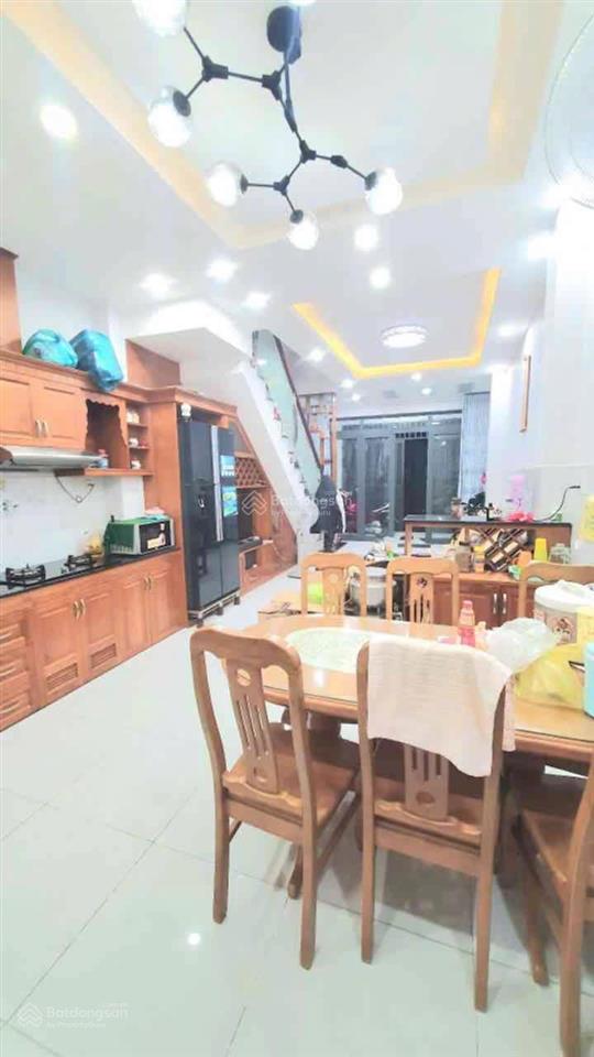 Chính chủ gửi bán nhà phạm văn đồng, bình thạnh 52m2 (5x13)4 tầnghẻm xe hơi đỗ cửa  8,4 tỷ tl