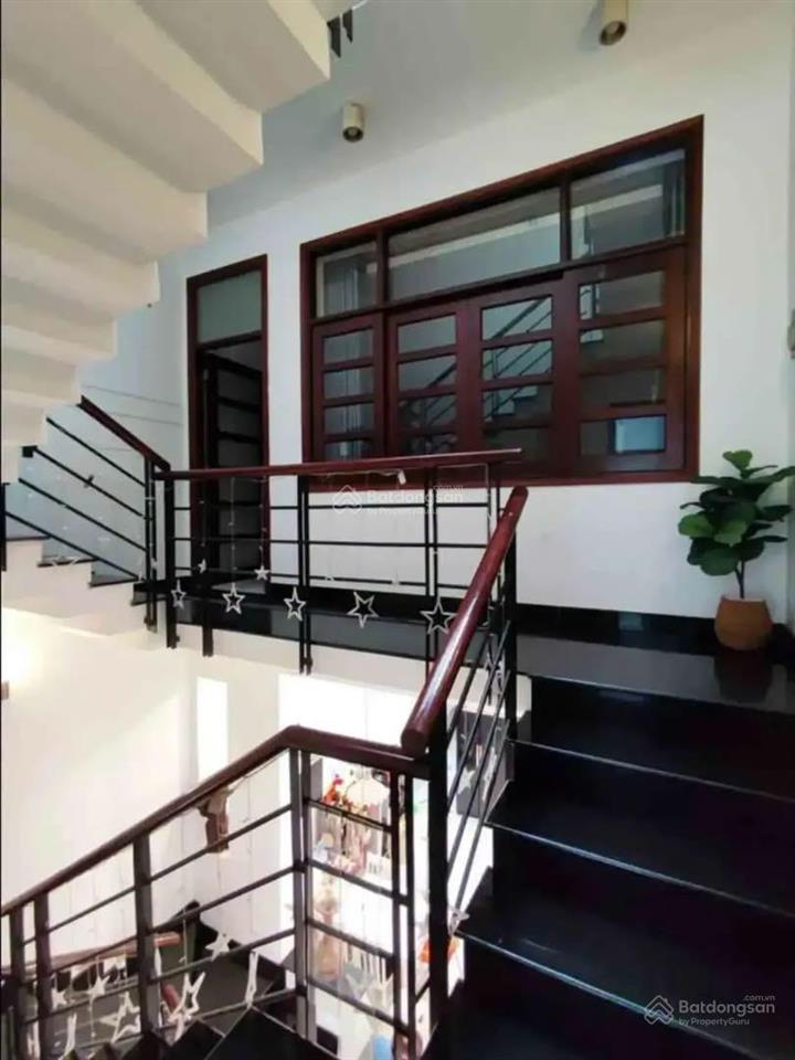 Mặt tiền kinh doanh trường sa, phú nhuận kế phan xích long 110m2 (5 x 22)  4 tầng  26,95 tỷ tl