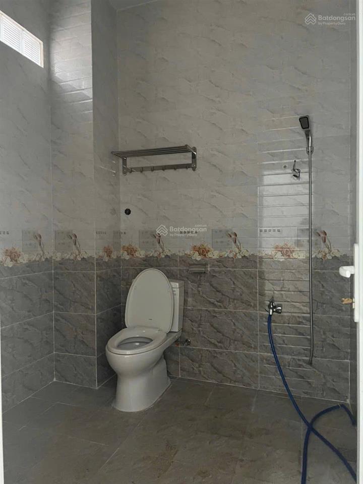 Mặt tiền huyền quang q1 trệt lửng 3 lầu st giá 20,5 tỷ tl