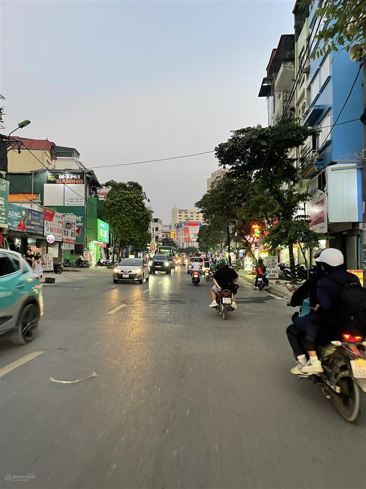 Bán nr, phố phùng hưng 37m 4pn, 3wc, pt và sp view đẹp ở hà đông, hà nội