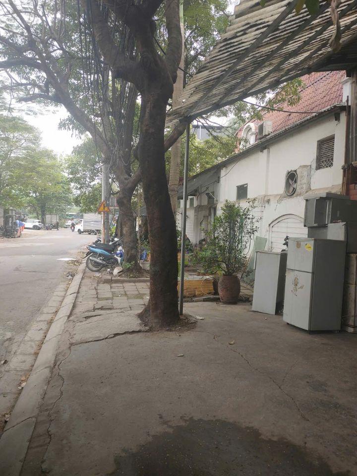 Chính chủ cho thuê nhà 3 tầng Làng nghề Triều Khúc