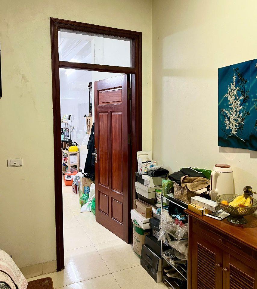 Cho thuê nhà 4 tầng khu phân lô Văn Quán - Giá 13 tr/tháng