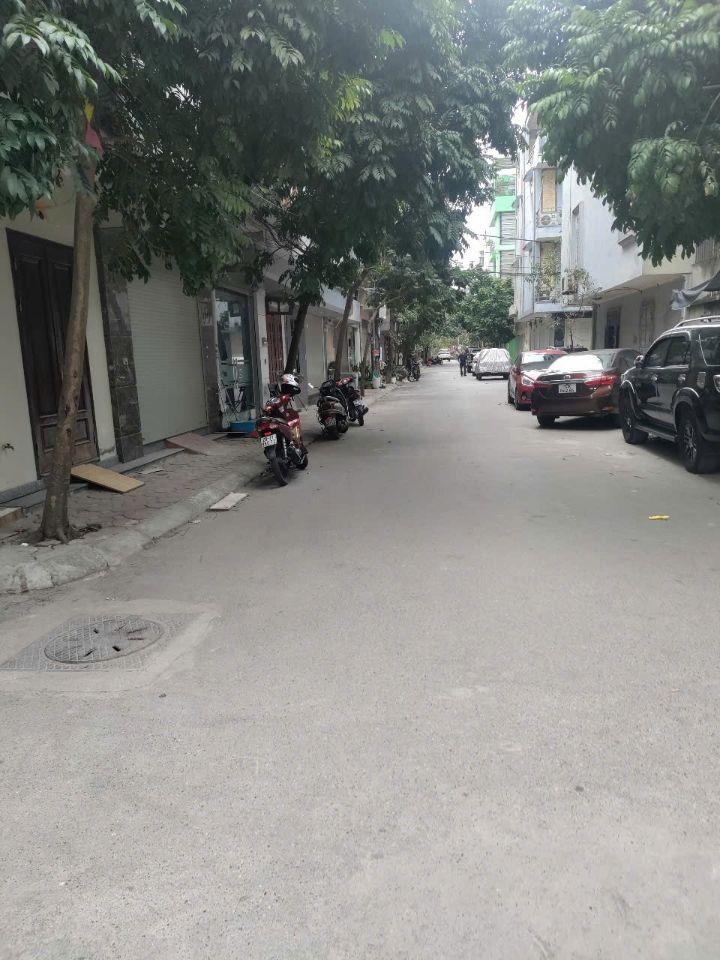 Bán nhà lô góc phân lô khu đô thị Văn Quán - Giá 13,3 tỷ