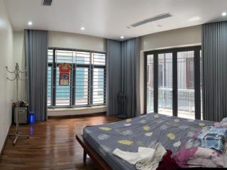 Cho thuê biệt thự 215m hoàn thiện 4 tầng, dự án Tổng cục 5 Tân Triều. Giá 35 tr/tháng