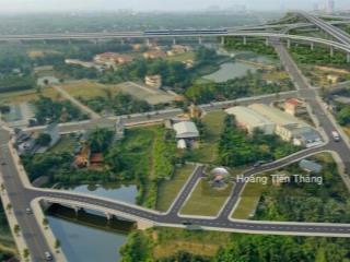 Bán đất ngã tư vai réo  ql21a phú cát, hòa lạc, gần công nghệ cao, đường 20m, full thổ cư