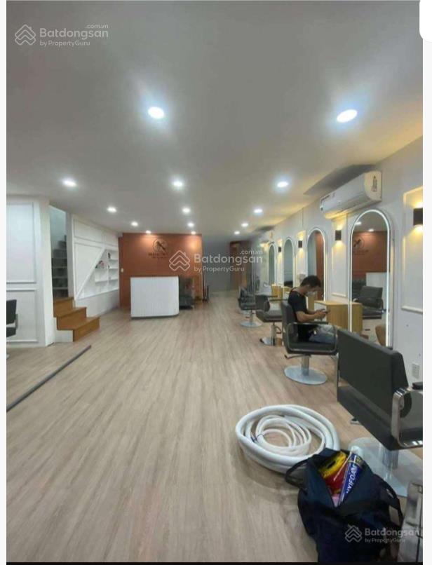 Cho thuê nhà căn góc 2 mặt tiền chính chủ ngay trung tâm phú nhuận