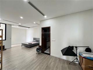 Bán chung cư 30t  nam trung, diện tích 58m2, 2 pn giá 5,3 tỷ,  0379 455 ***