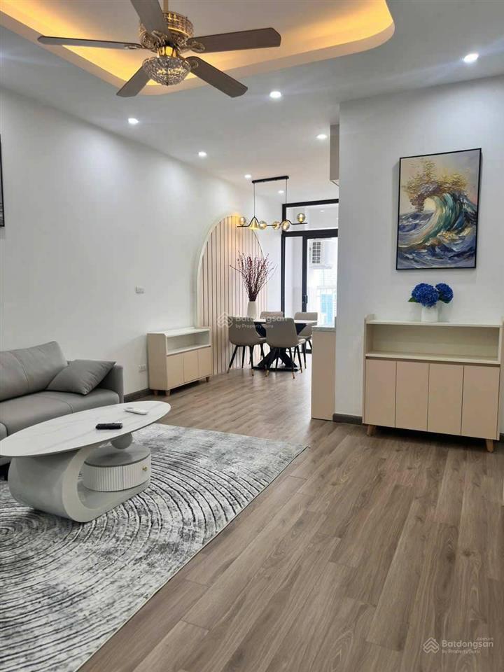 Bán chung cư 17t5  trung hòa nhân chính, diện tích 151m², 3pn, giá 9.8 tỷ.  0379 455 ***