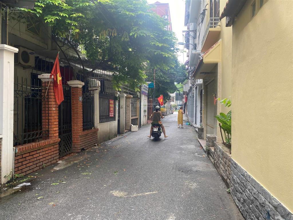 Cho thuê nhà riêng ngõ 91 trần duy hưng, diện tích 58m2,4 tầng,giá 25tr/tháng.  0379 455 ***