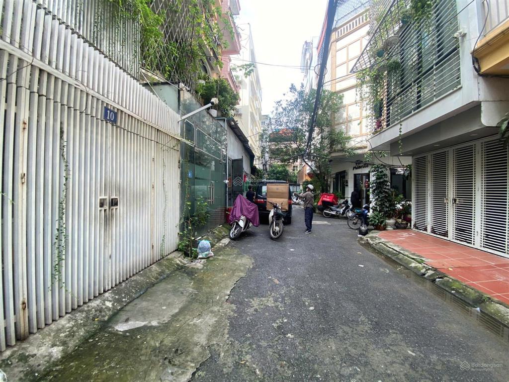 Cho thuê nhà riêng ngõ 91 trần duy hưng, diện tích 58m2,4 tầng,giá 25tr/tháng.  0379 455 ***