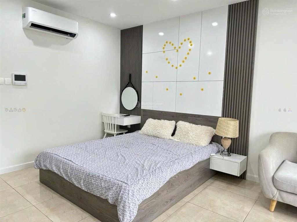 Bán chung cư trung yên i  vũ phạm hàm, diện tích 125m2, 4pn, 3wc. giá 10 tỷ.  0379 455 ***