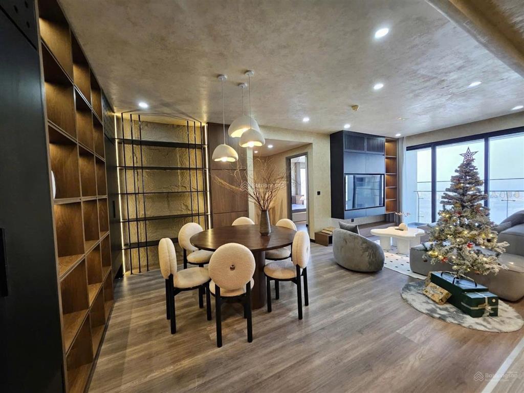 Bán chung cư vimeco ct3  nguyễn chánh. diện tích 90m2, 2pn, giá 7,6 tỷ. full nội thất