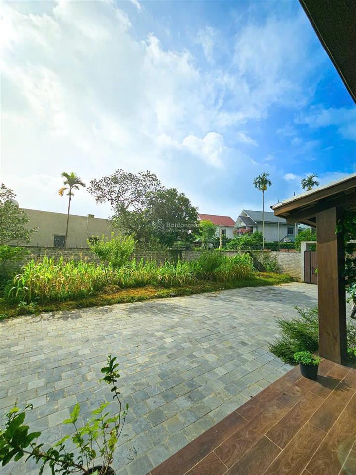 Bán đất sẵn nhà nghỉ dưỡng kiến trúc cổ còn mới 1400m/400 ont tại yên bình tt giá rẻ