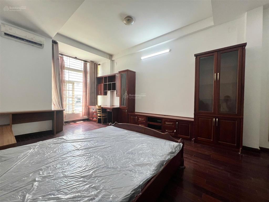 Cho thuê phòng p201, 7,7 triệu/tháng,
phòng rộng 45m2, thiết kế hiện đại, sạch sẽ, thoáng mát