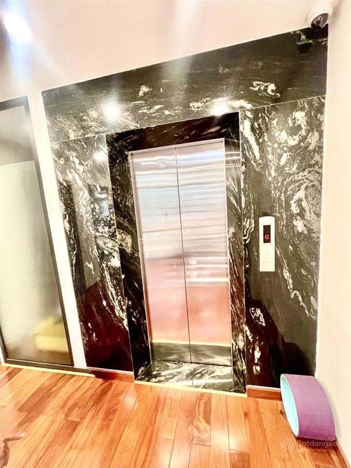 Siêu phẩm phú nhuận, hẻm ô tô , nhà 5 tầng btct, thang máy, nội thất sang trọng