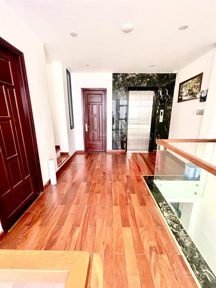 Siêu phẩm phú nhuận, hẻm ô tô , nhà 5 tầng btct, thang máy, nội thất sang trọng