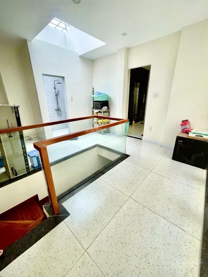 Siêu phẩm phú nhuận, hẻm ô tô , nhà 5 tầng btct, thang máy, nội thất sang trọng