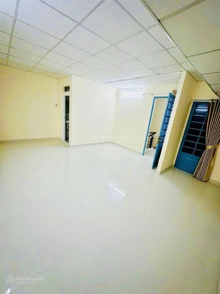 Hxh trương công định  ngang 6.5m hiếm có  sát ga metro  gần mặt tiền
