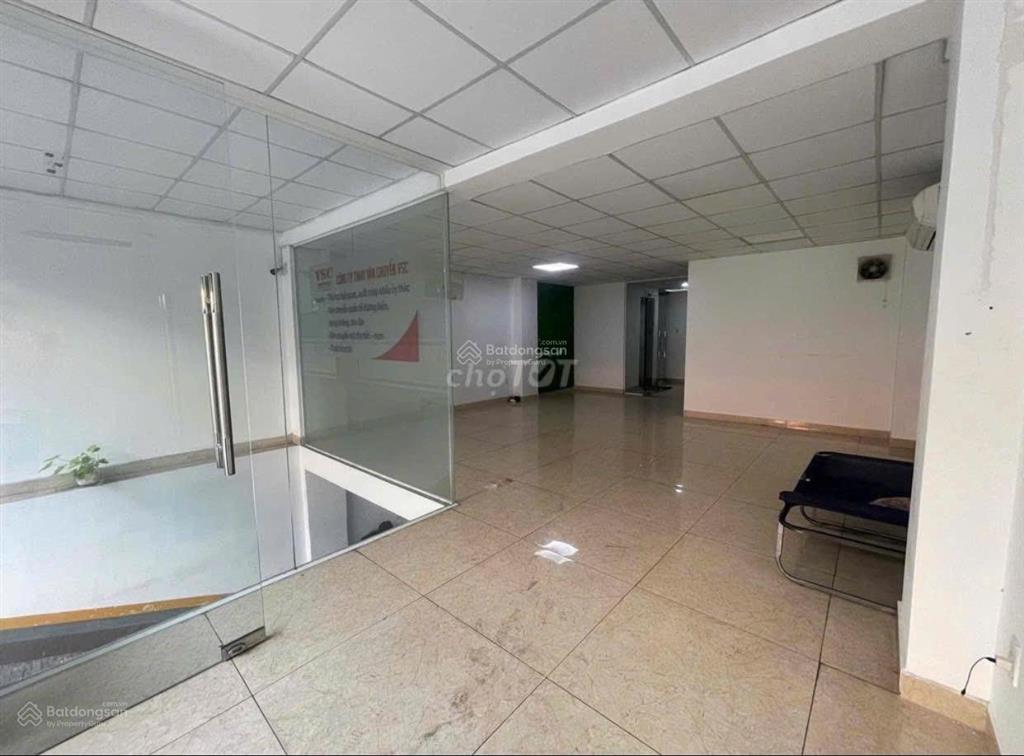 Cho thuê tòa building tân cảng hầm 7 lầu tm, pccc đầy đủ dọn vào ngay giá chỉ 80tr