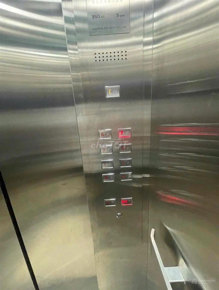 Cho thuê tòa building tân cảng hầm 7 lầu tm, pccc đầy đủ dọn vào ngay giá chỉ 80tr