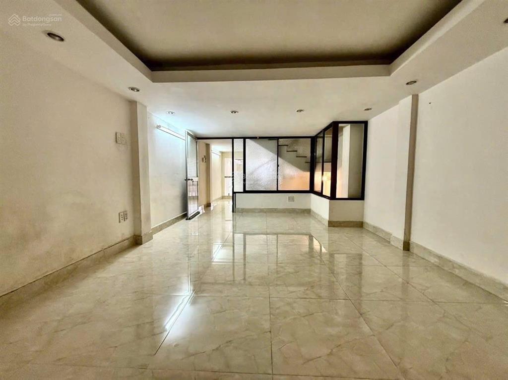 Cho thuê nc đường phan văn trị, 64m2, 1tr2lst giá 30tr
