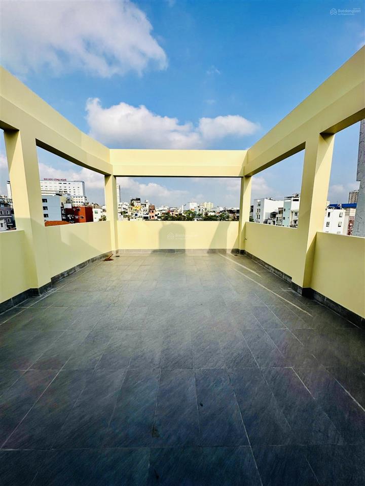 Cho thuê căn góc mới xây hẻm xe hơi đường nguyễn văn thương, 1tr3l sân thượng chỉ 30tr/tháng