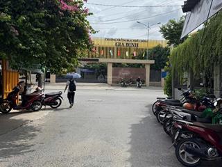 Cho thuê nc hẻm tải đường võ oanh đối diện trường gia định, 1tr2l sân thượng 4x16m chỉ 25tr/tháng