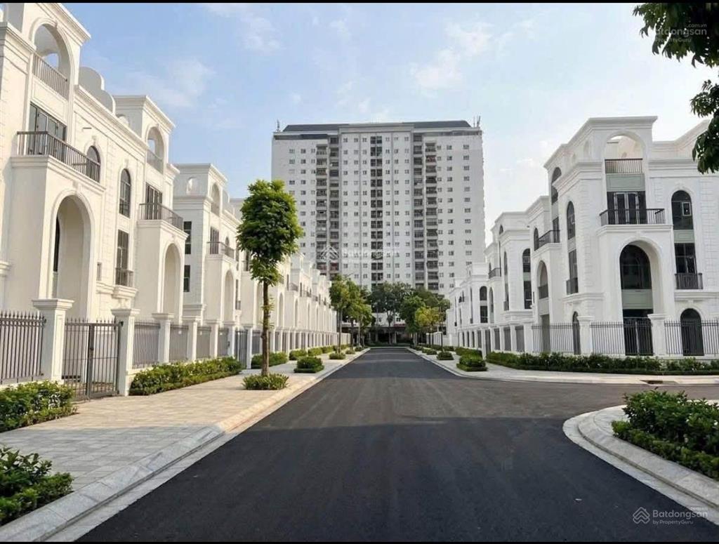 Cho thuê liền kề đường 25m dt90m2 xây 4 tầng