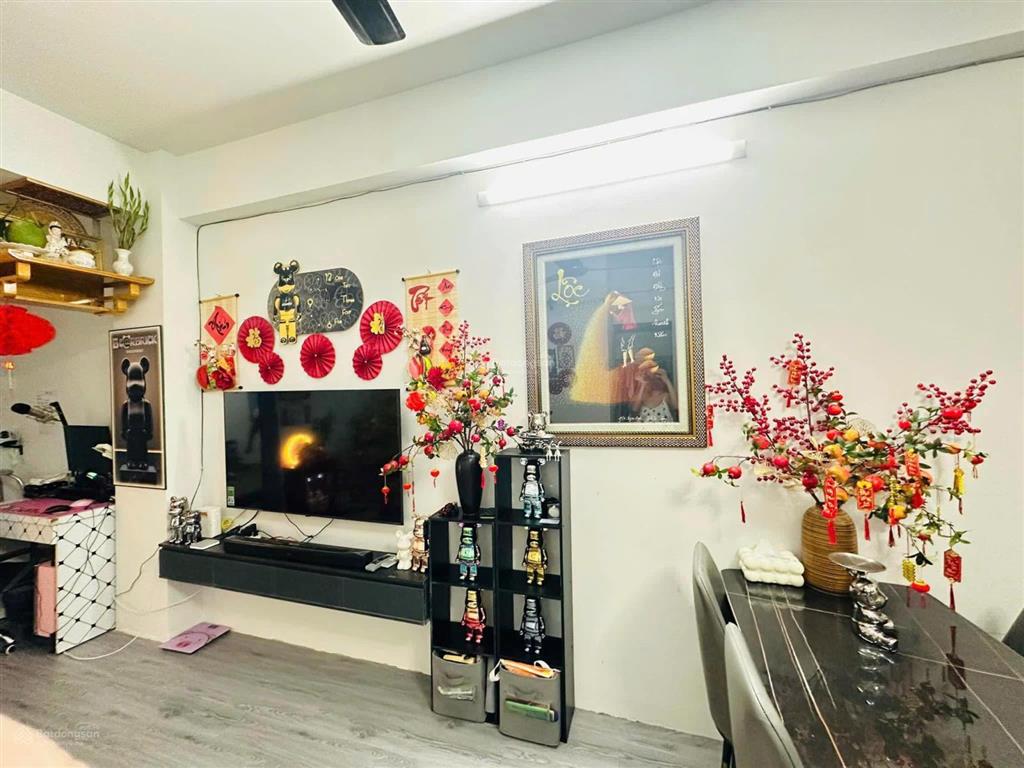 Bán gấp căn hộ liền kề aeon mall tân phú 2pn 2wc sổ hồng sẵn, vay ngân hàng