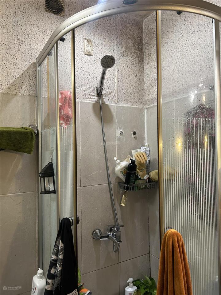 Bán căn hộ 2pn chung cư phú thạnh rộng rãi, đẹp, có nhiều tiện ích nội khu