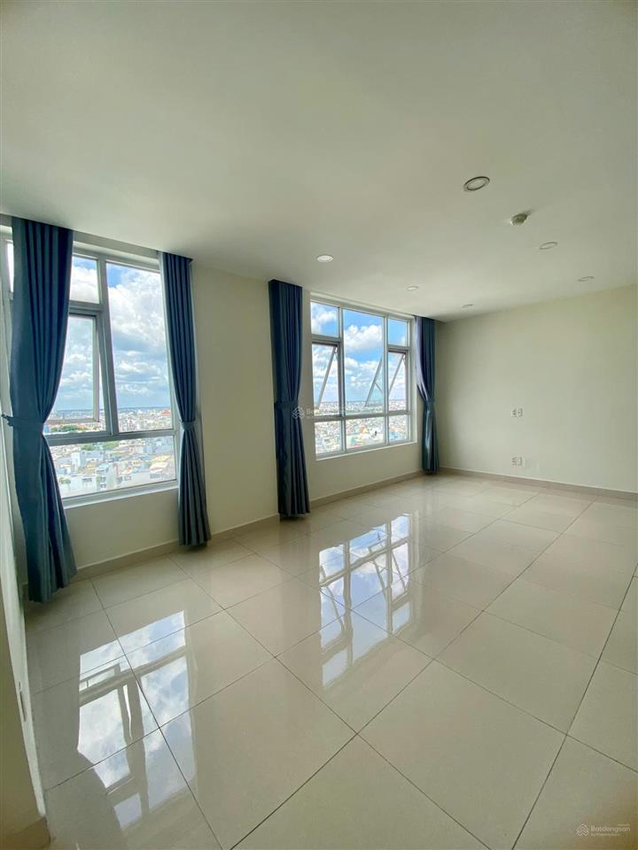 Bán nhanh căn hộ gần đầm sen 2pn 2wc nhà rộng thoáng  vay ngân hàng