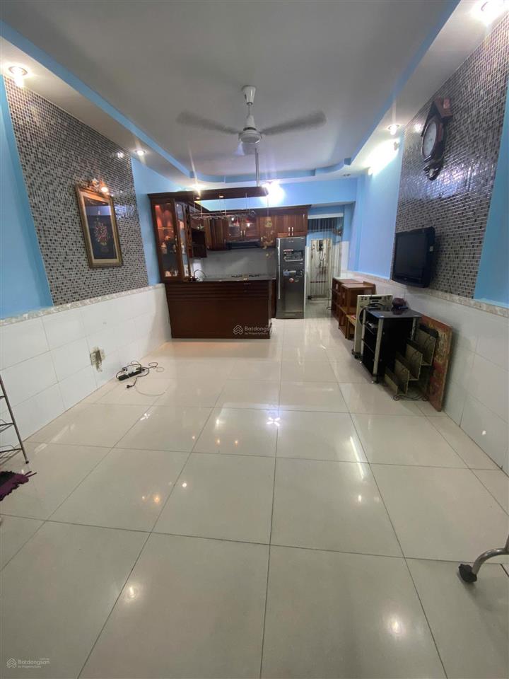 Bán chung cư lạc long quân 1pn 1wc giá tốt  có sổ, vay ngân hàng